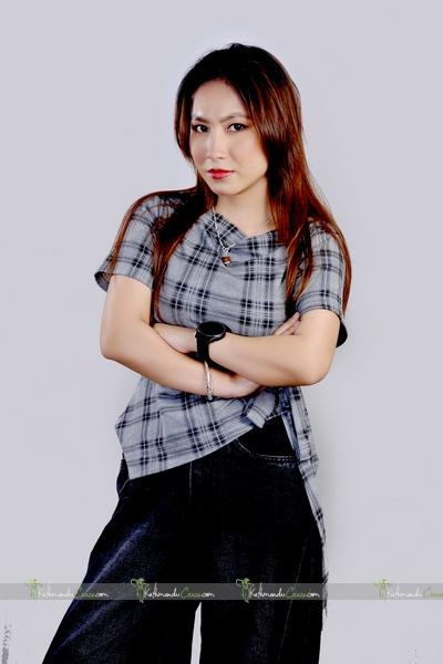 simran  gurung